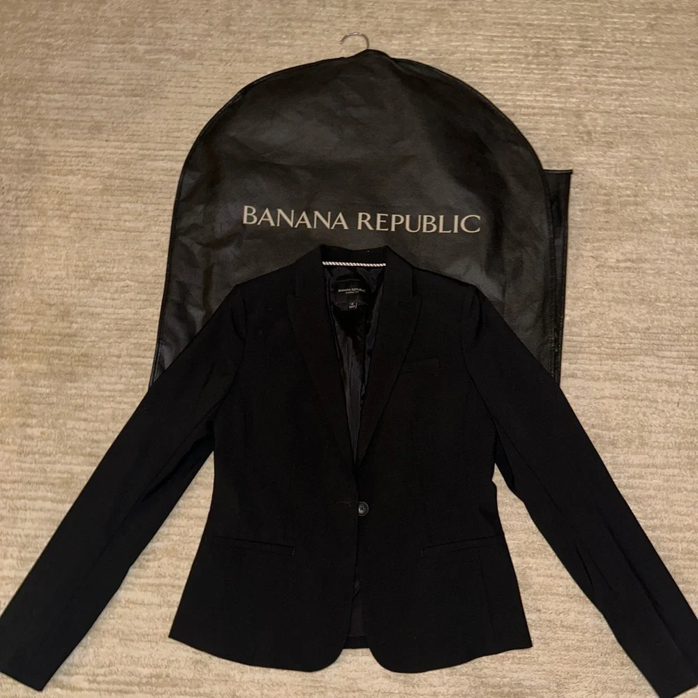 Banana Republic black suit jacket - Picture 1 of 3